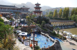 汤峪温泉碧水湾,养生休闲胜地，尽享温泉SPA之旅